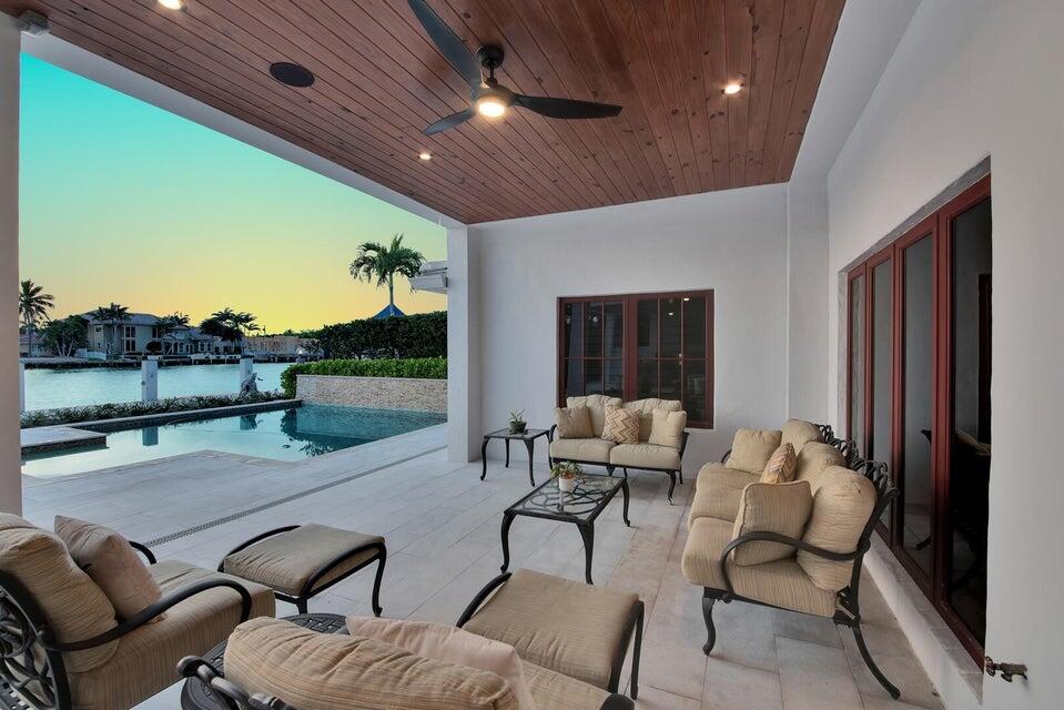 4555 W Tradewinds Avenue, Lauderdale-By-The-Sea