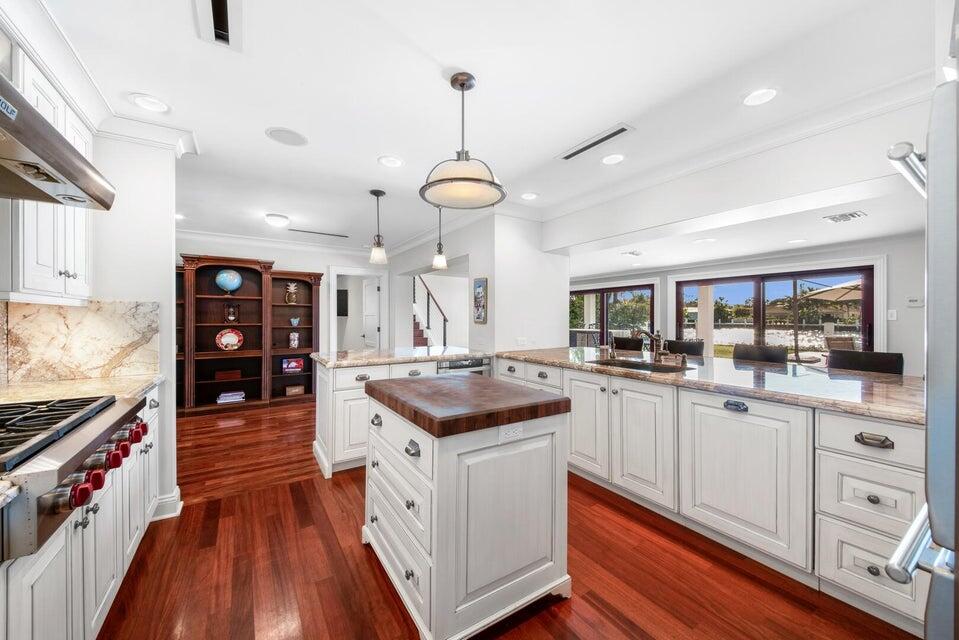 4555 W Tradewinds Avenue, Lauderdale-By-The-Sea