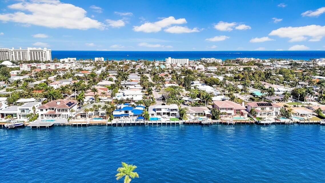 4555 W Tradewinds Avenue, Lauderdale-By-The-Sea