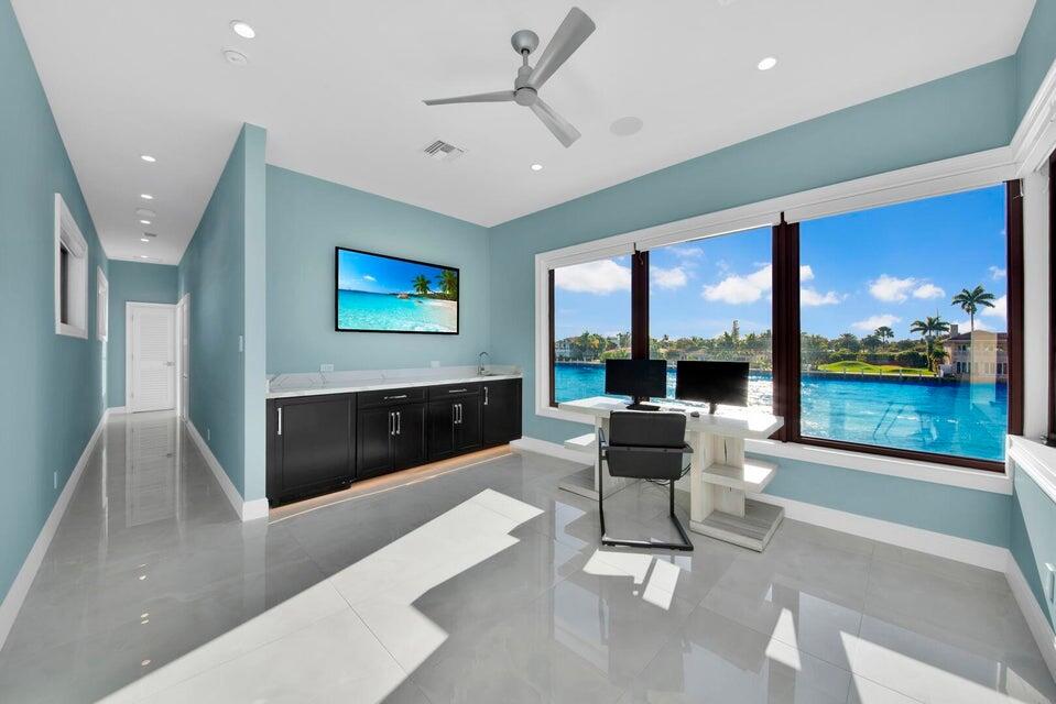 4555 W Tradewinds Avenue, Lauderdale-By-The-Sea