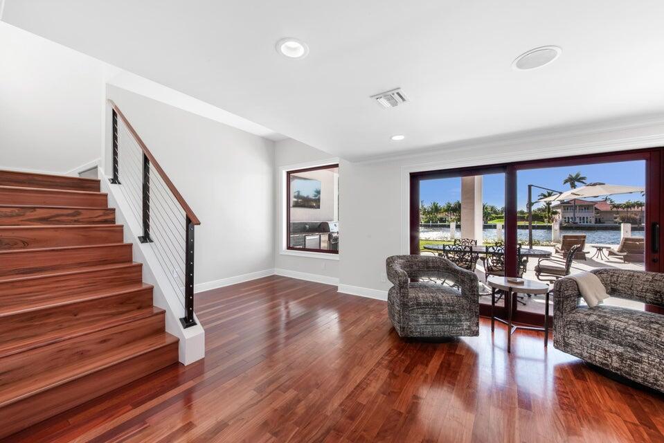 4555 W Tradewinds Avenue, Lauderdale-By-The-Sea