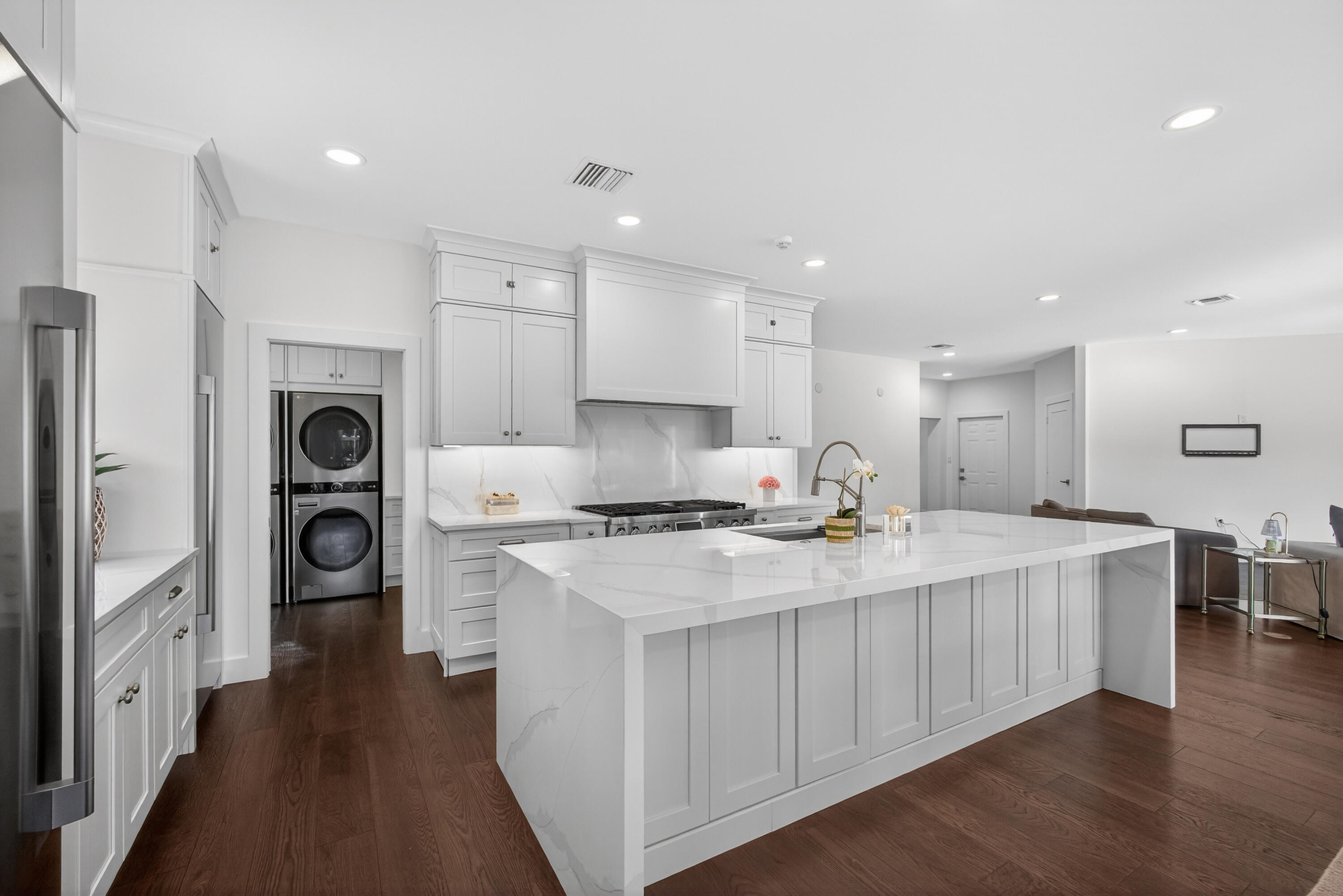 104 Eganfuskee Street