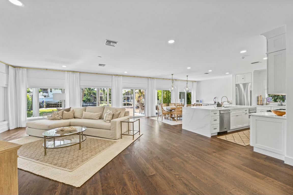 104 Eganfuskee Street