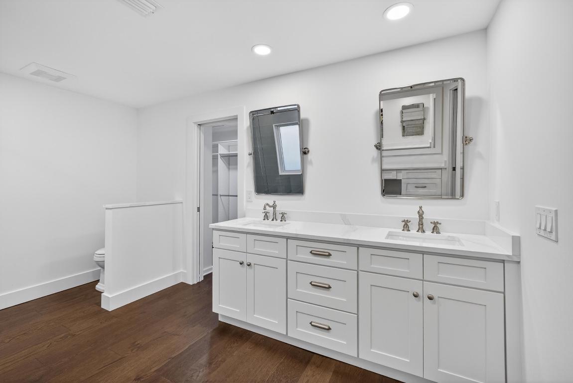 104 Eganfuskee Street