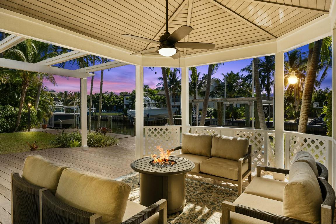 104 Eganfuskee Street