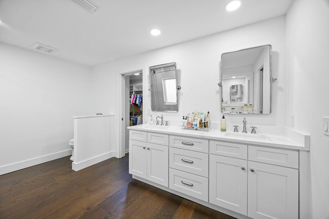 104 Eganfuskee Street