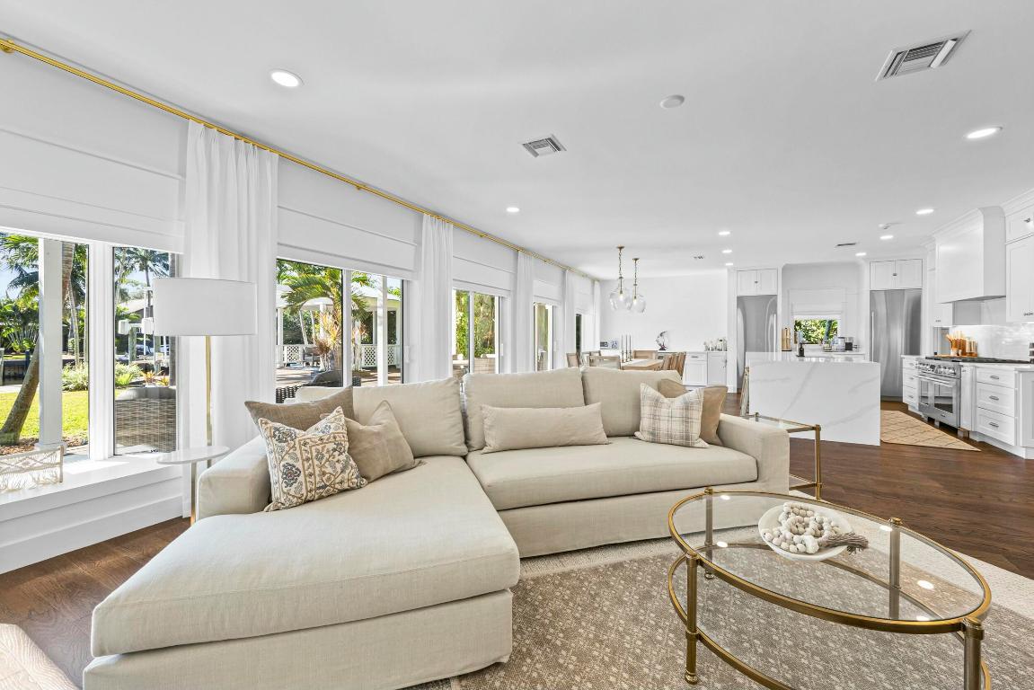 104 Eganfuskee Street