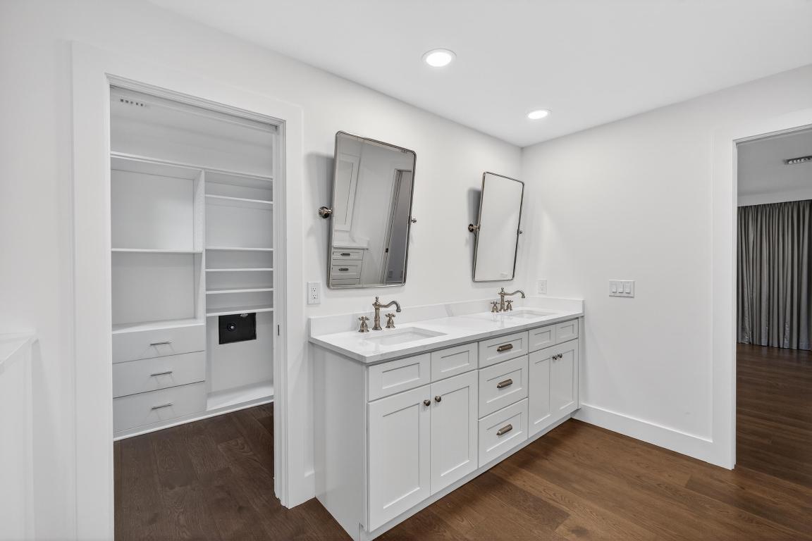 104 Eganfuskee Street