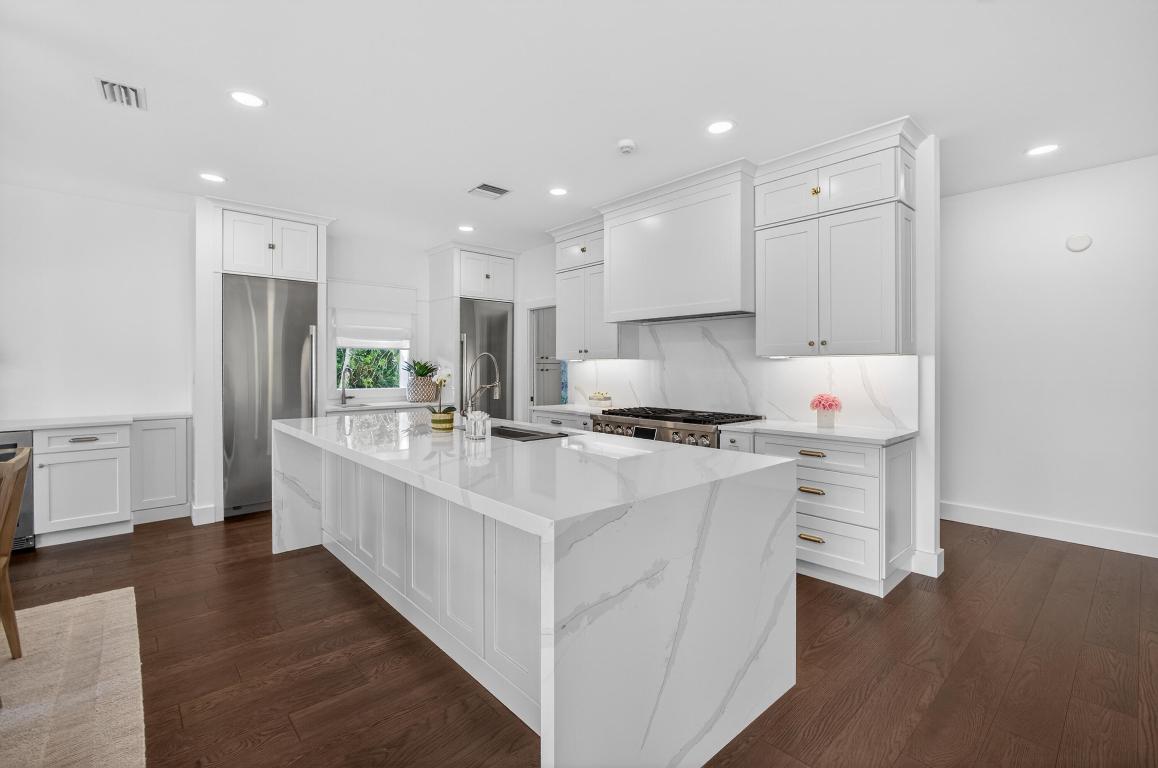 104 Eganfuskee Street