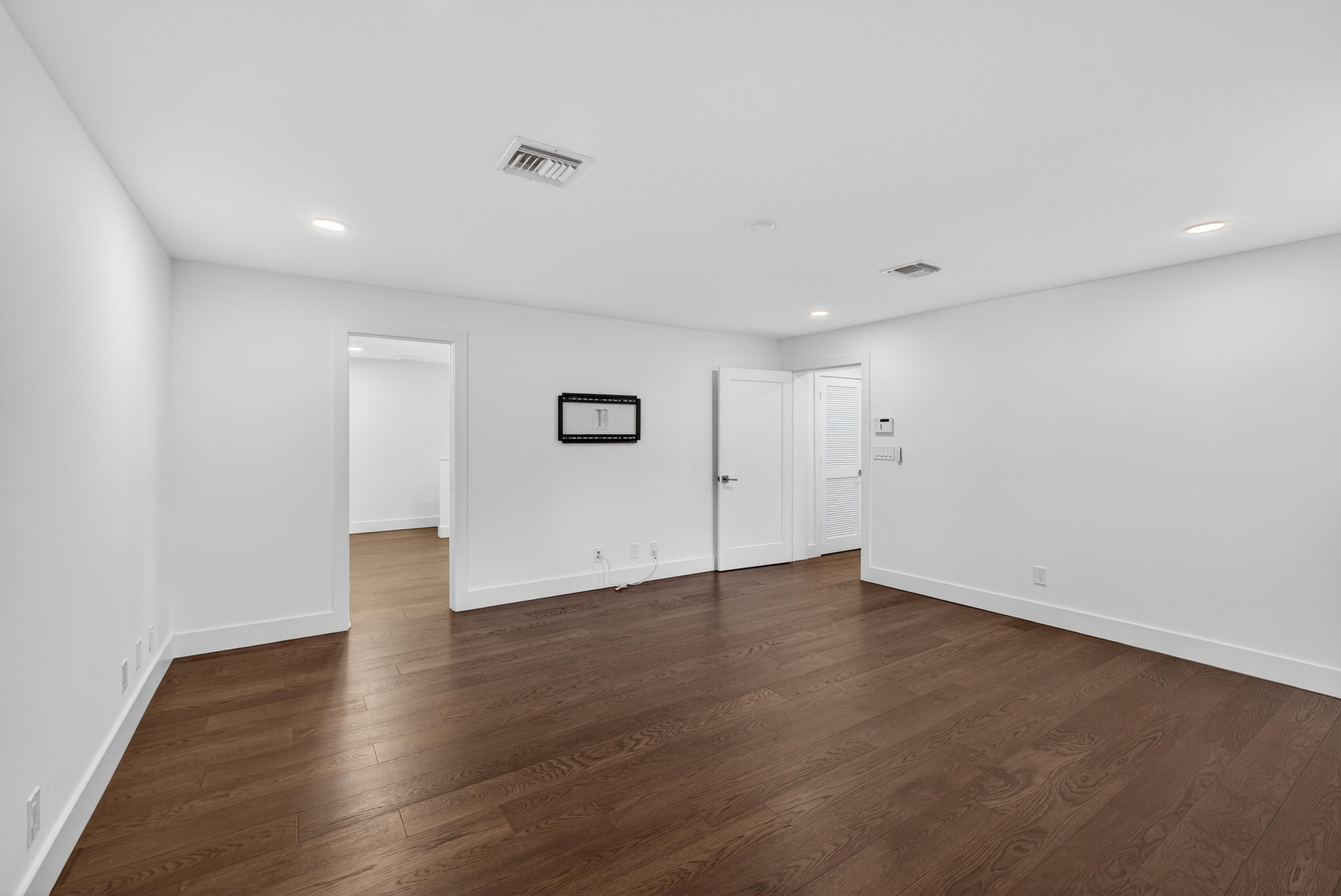 104 Eganfuskee Street