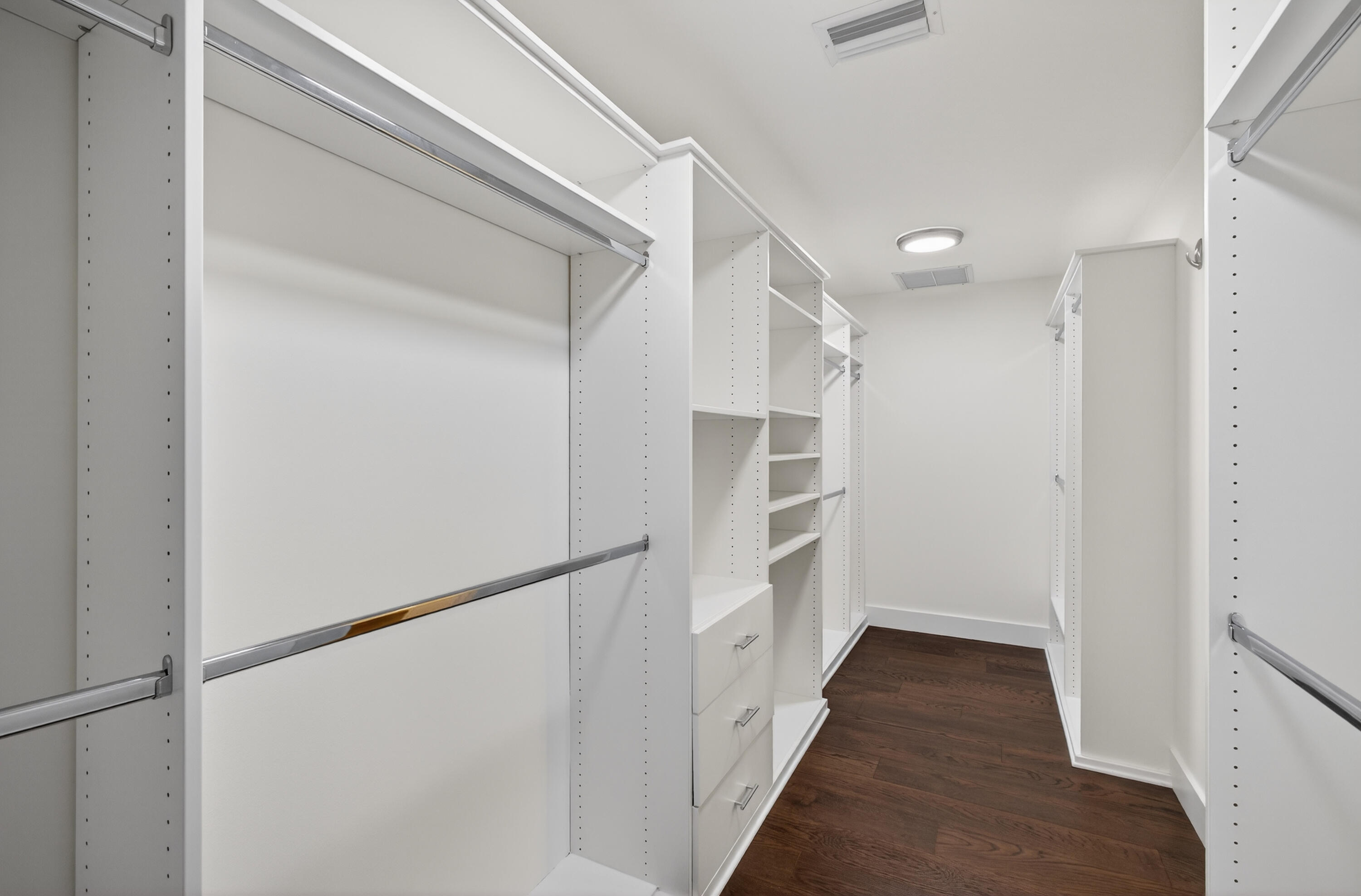 104 Eganfuskee Street