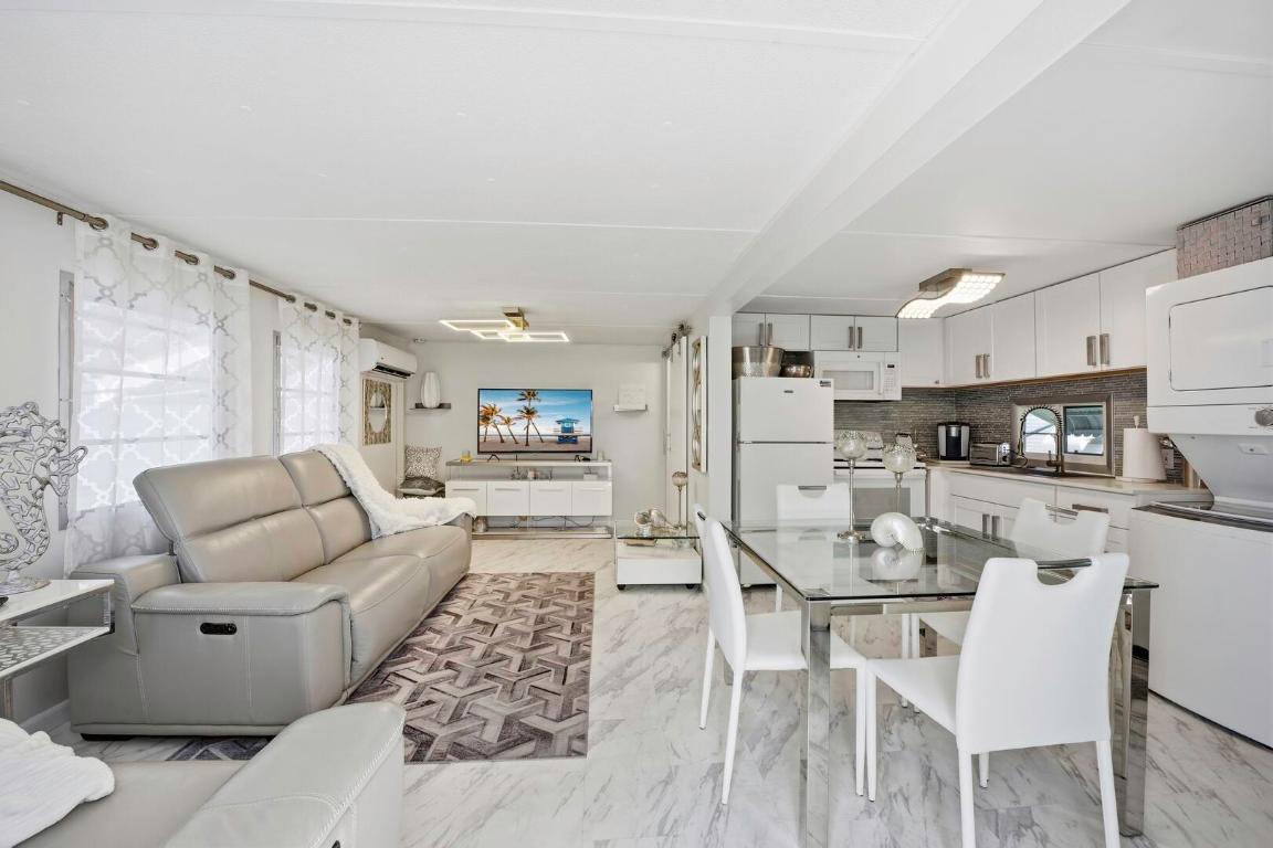 21 Hibiscus Drive I, Briny Breezes Unit: I