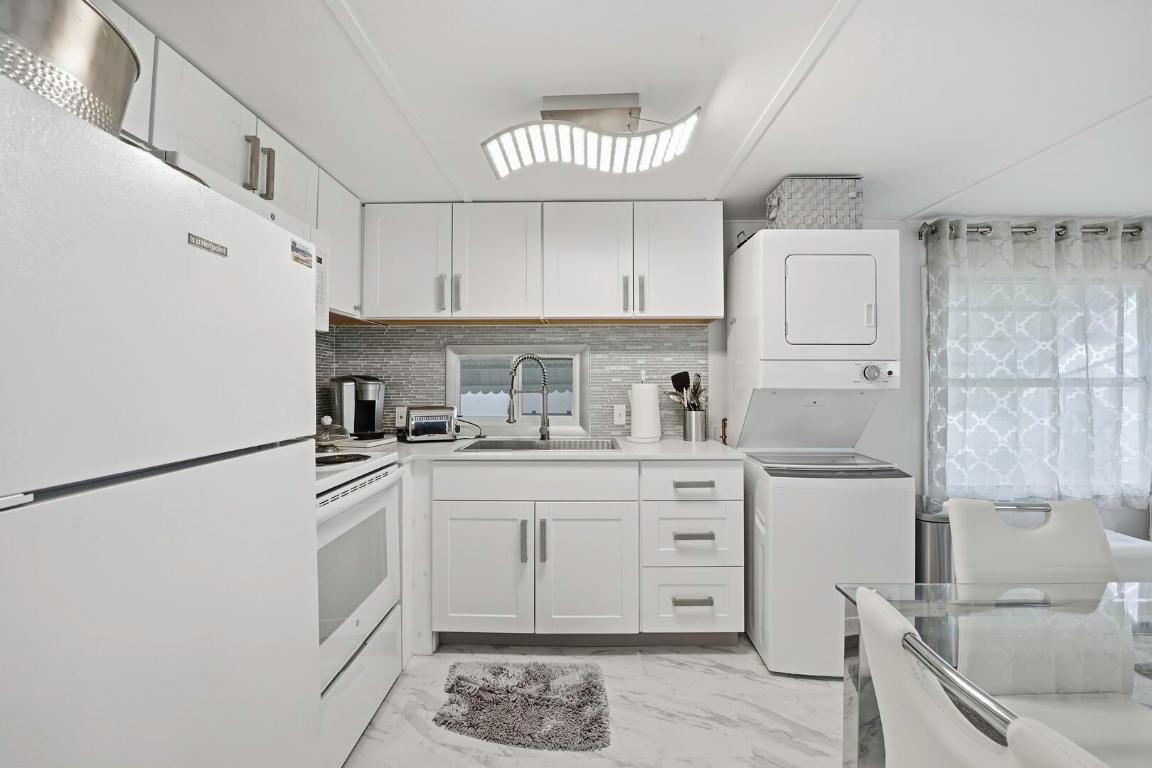 21 Hibiscus Drive I, Briny Breezes Unit: I