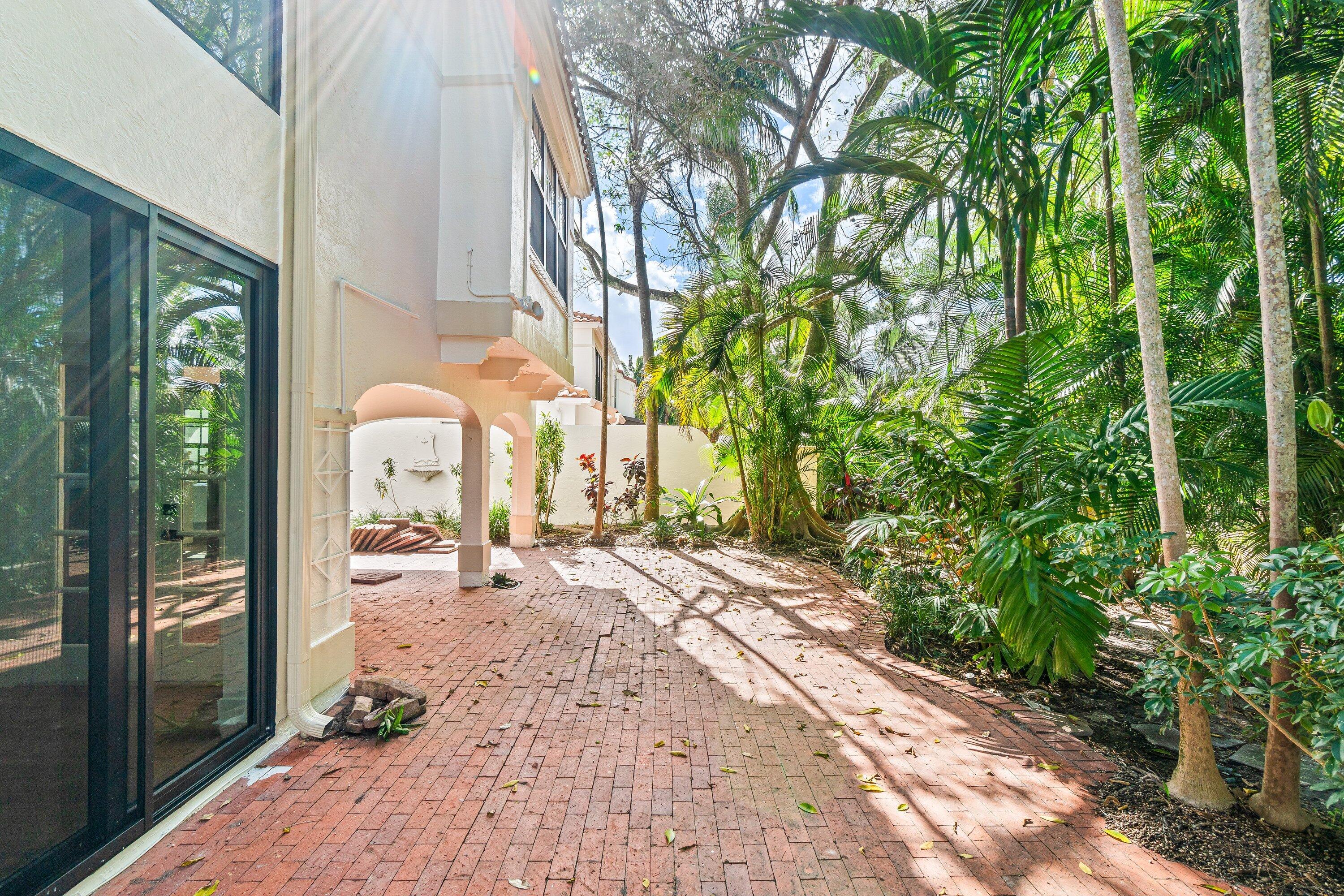 22548 Caravelle Circle 22548, Boca Raton Unit: 22548