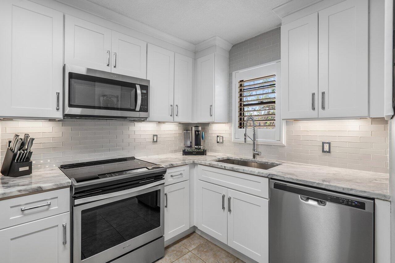 2420 Deer Creek Country Club Boulevard 205-D, Deerfield Beach Unit: 205-D