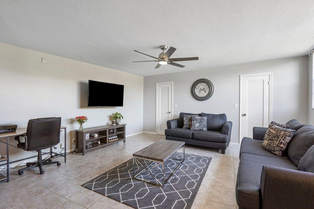 2420 Deer Creek Country Club Boulevard 205-D, Deerfield Beach Unit: 205-D