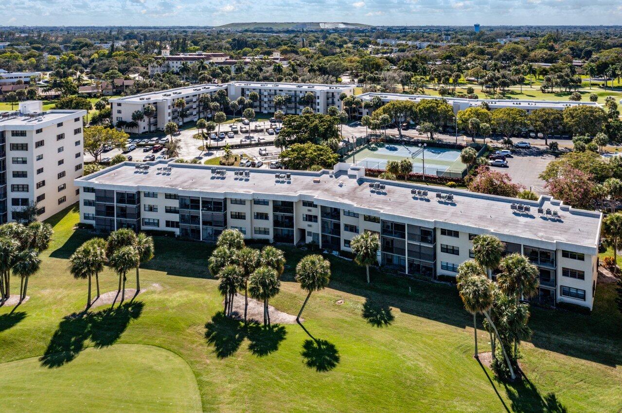 2420 Deer Creek Country Club Boulevard 205-D, Deerfield Beach Unit: 205-D