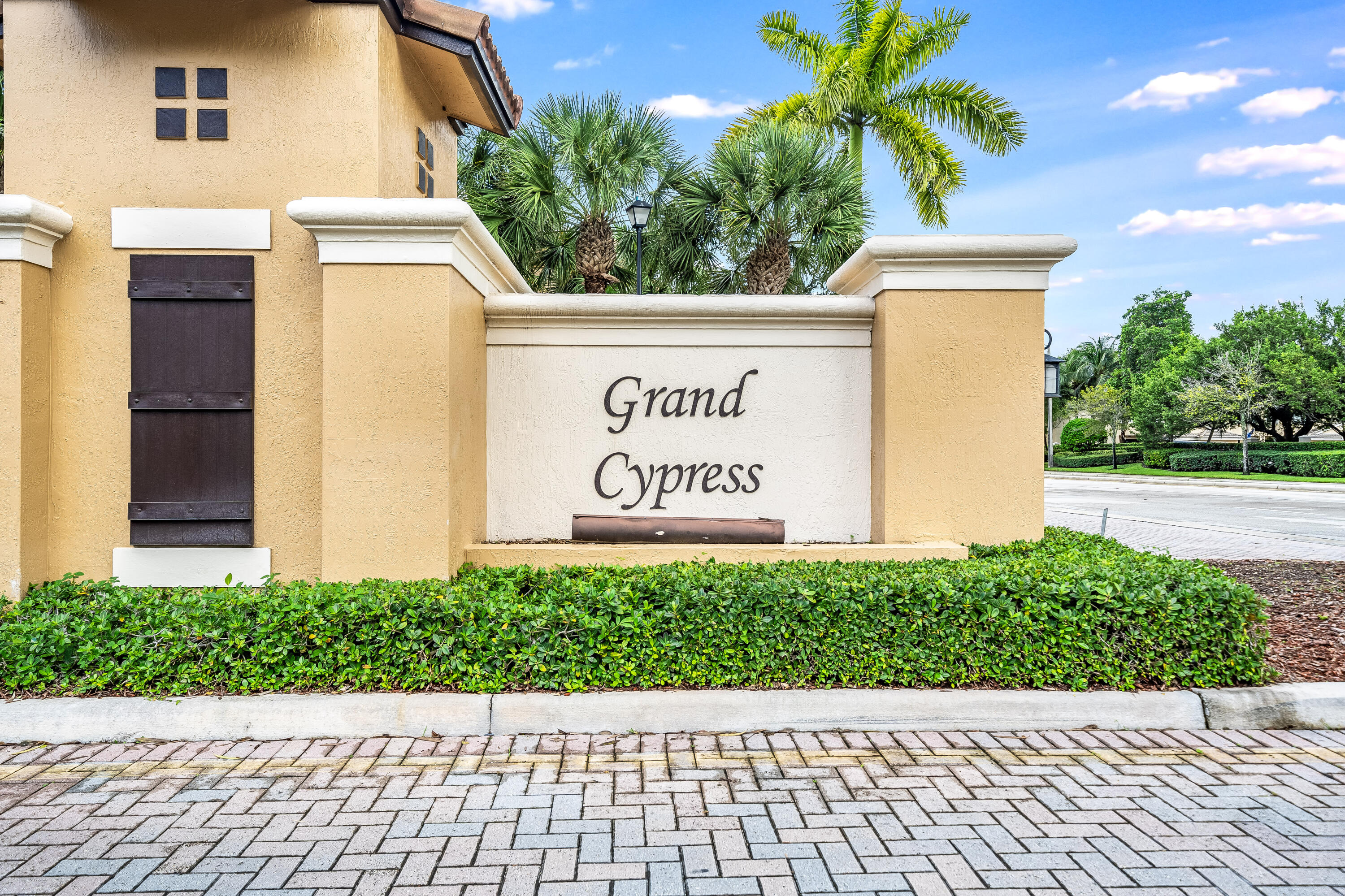 4735 Preserve Street, Coconut Creek