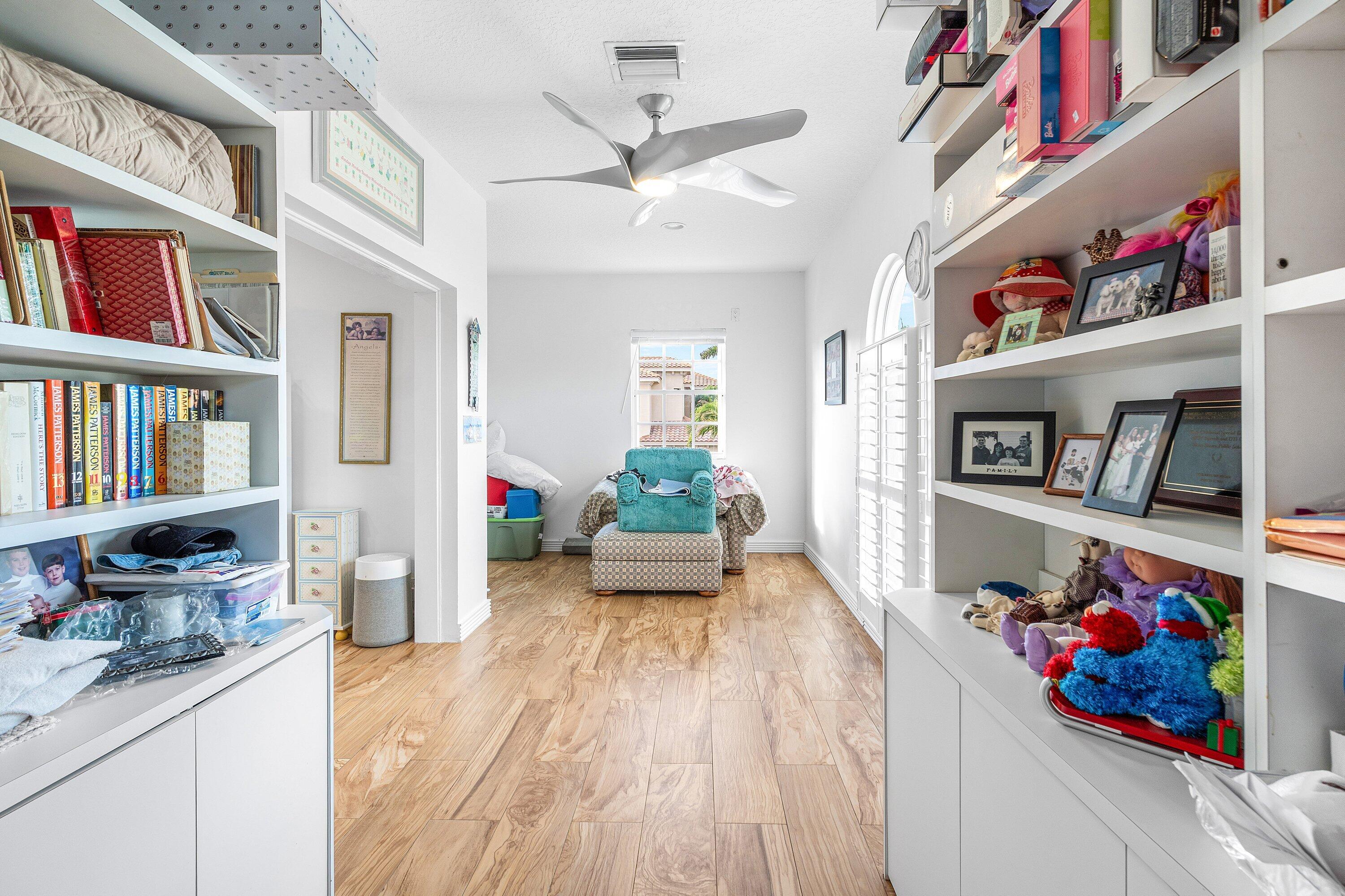 678 Carriage Hill Lane, Boca Raton