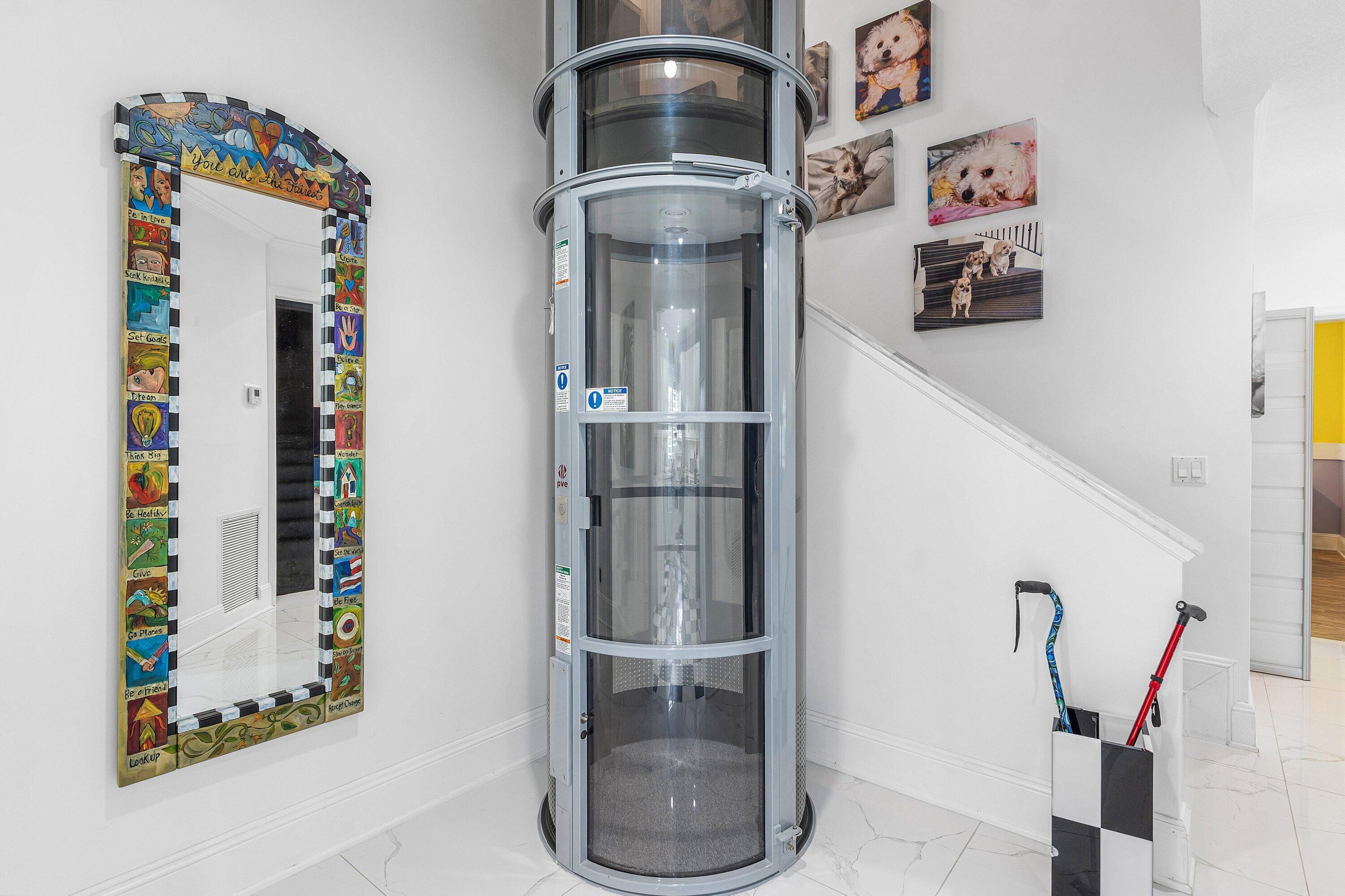 678 Carriage Hill Lane, Boca Raton