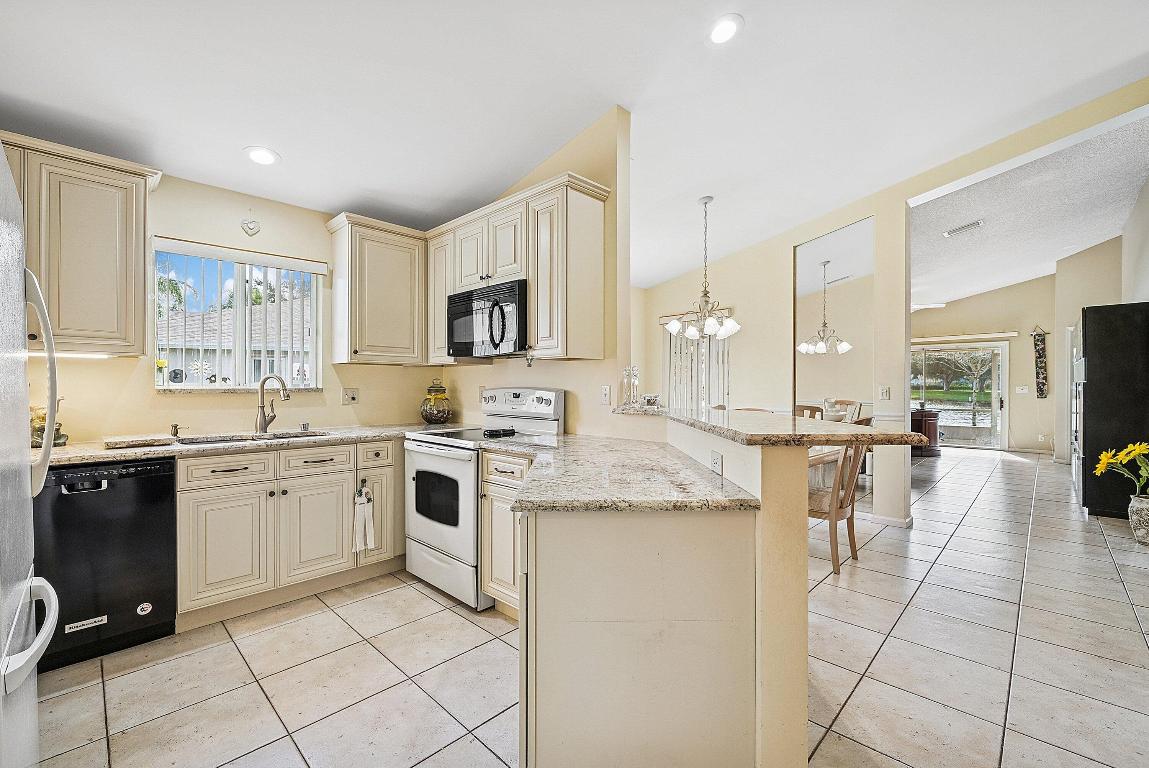 9238 Vineland Court A, Boca Raton Unit: A