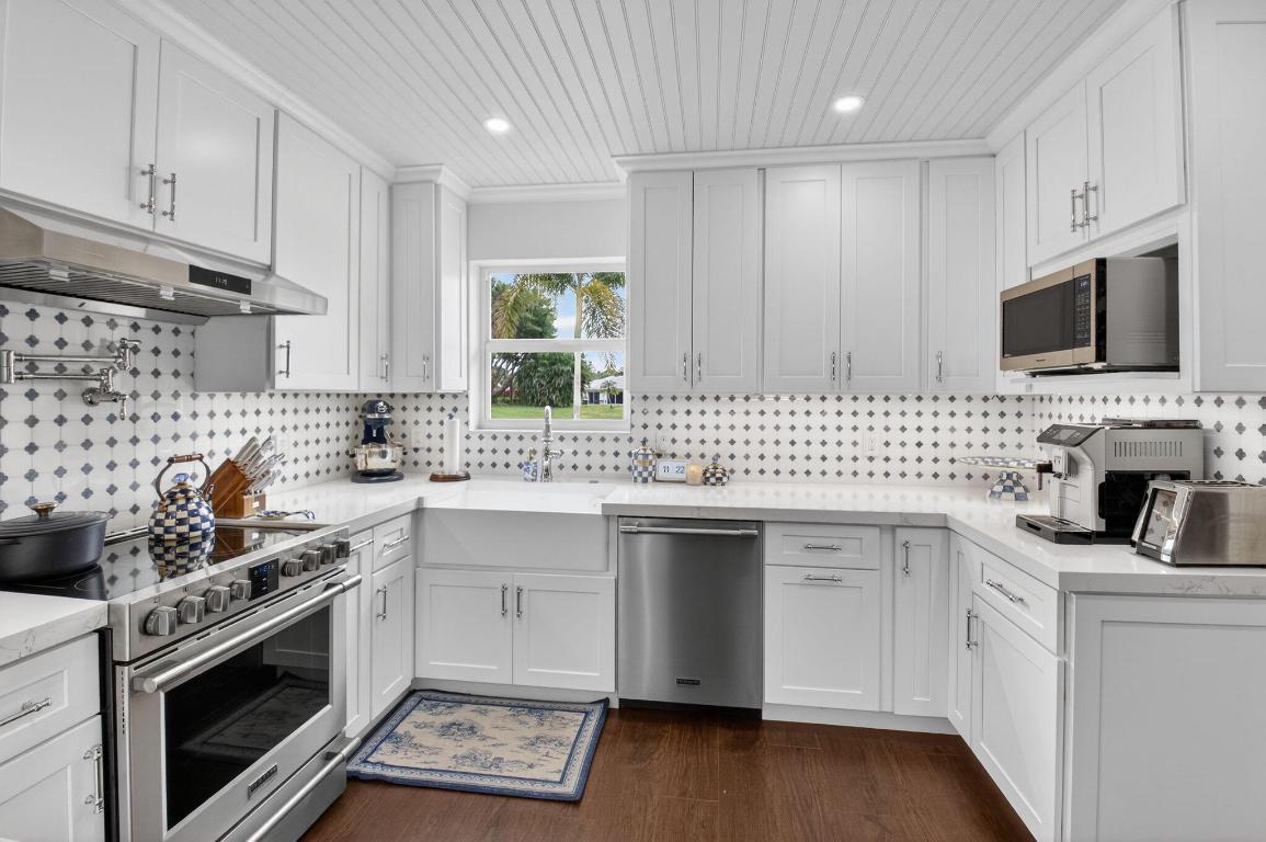 13 Acacia Drive, Boynton Beach