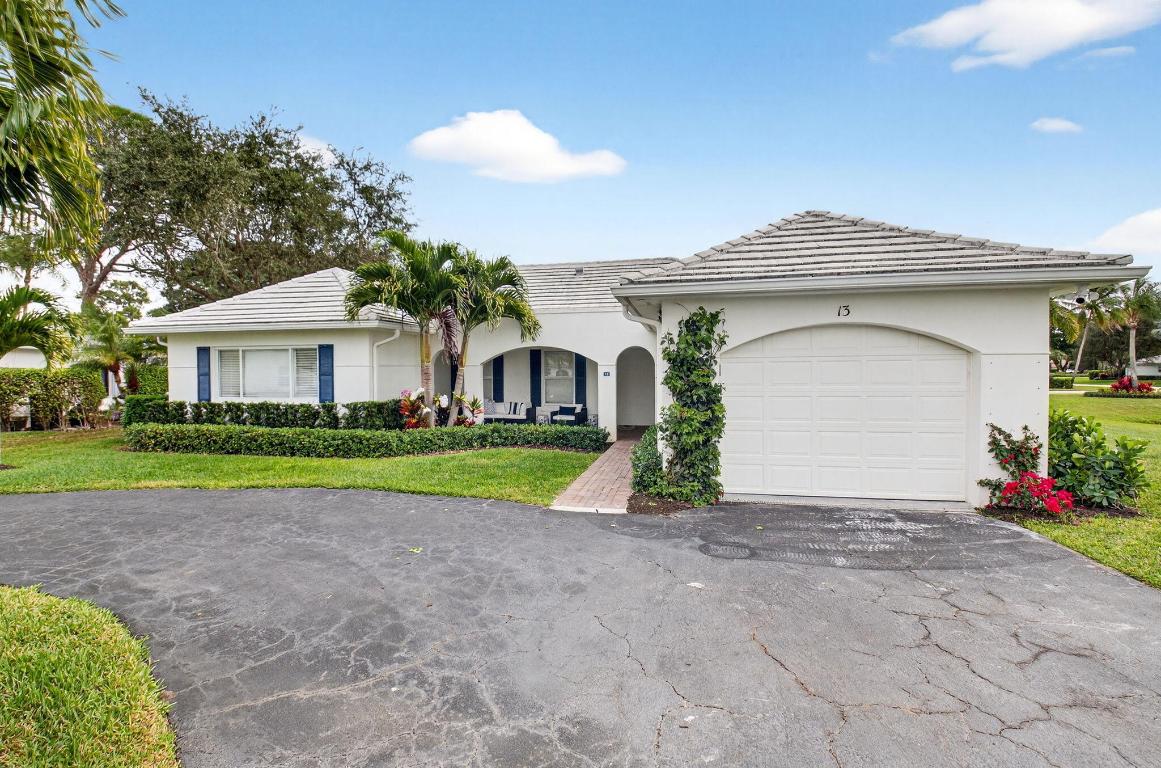 13 Acacia Drive, Boynton Beach