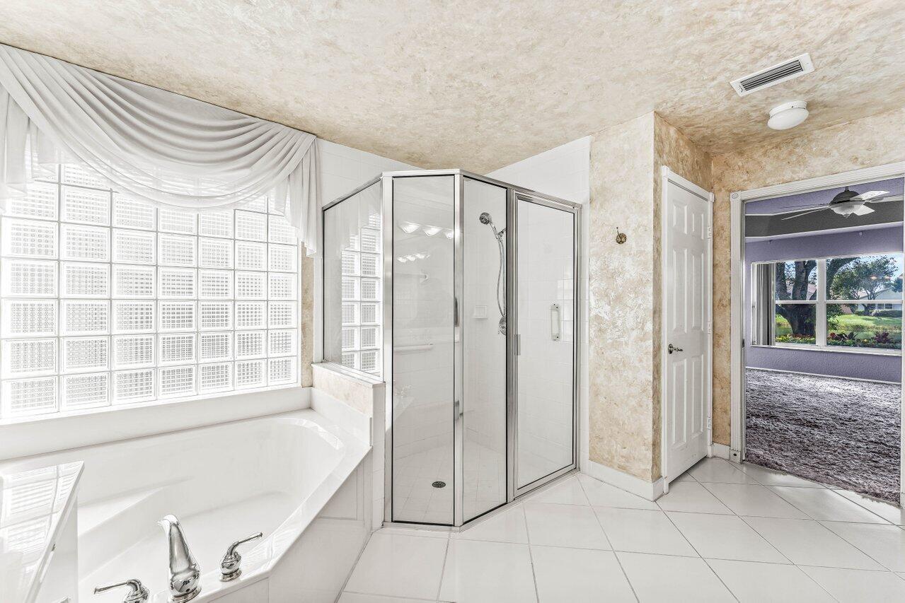 11518 Pamplona Boulevard