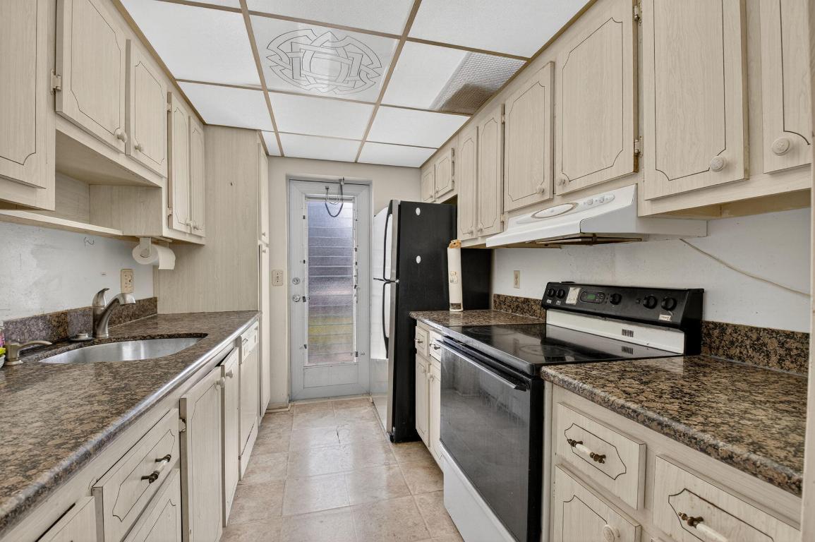 3100 S Ocean Boulevard 102, Highland Beach Unit: 102