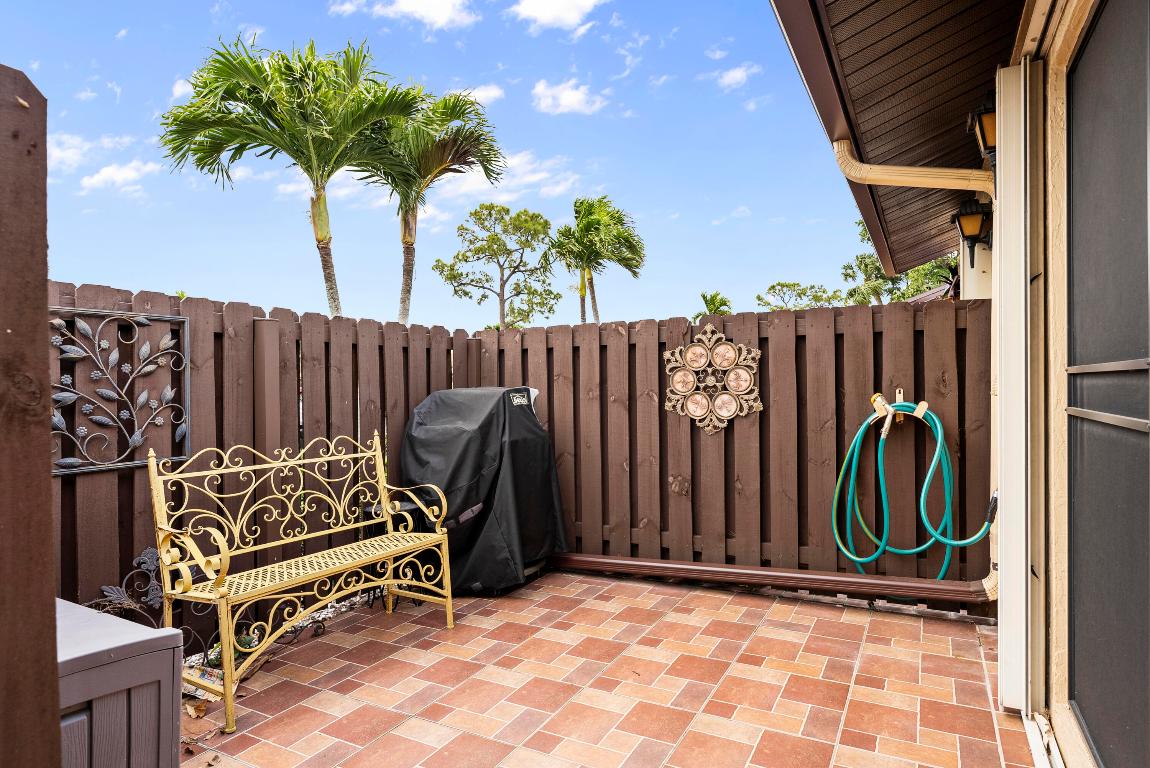 823 Sky Pine Way D, Greenacres Unit: D