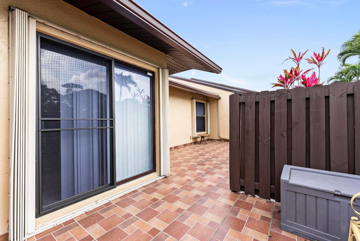 823 Sky Pine Way D, Greenacres Unit: D