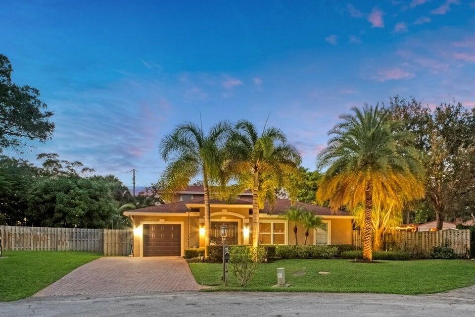 2220 W Pineridge Court, Delray Beach