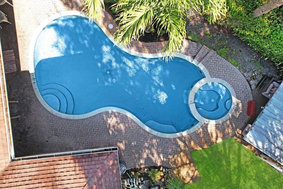 2220 W Pineridge Court, Delray Beach