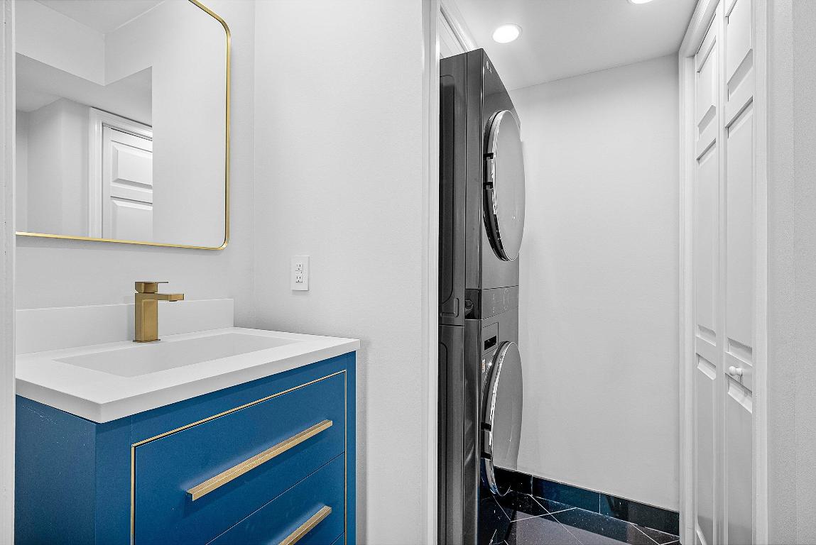 2500 Bay Drive 4a, Pompano Beach Unit: 4a