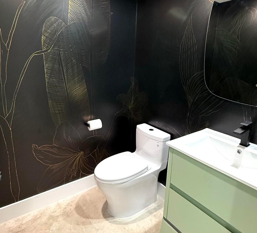 3101 S Ocean Drive 1807, Hollywood Unit: 1807