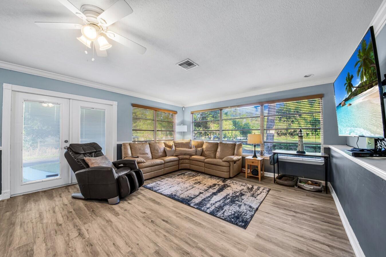 11424 165th Road N