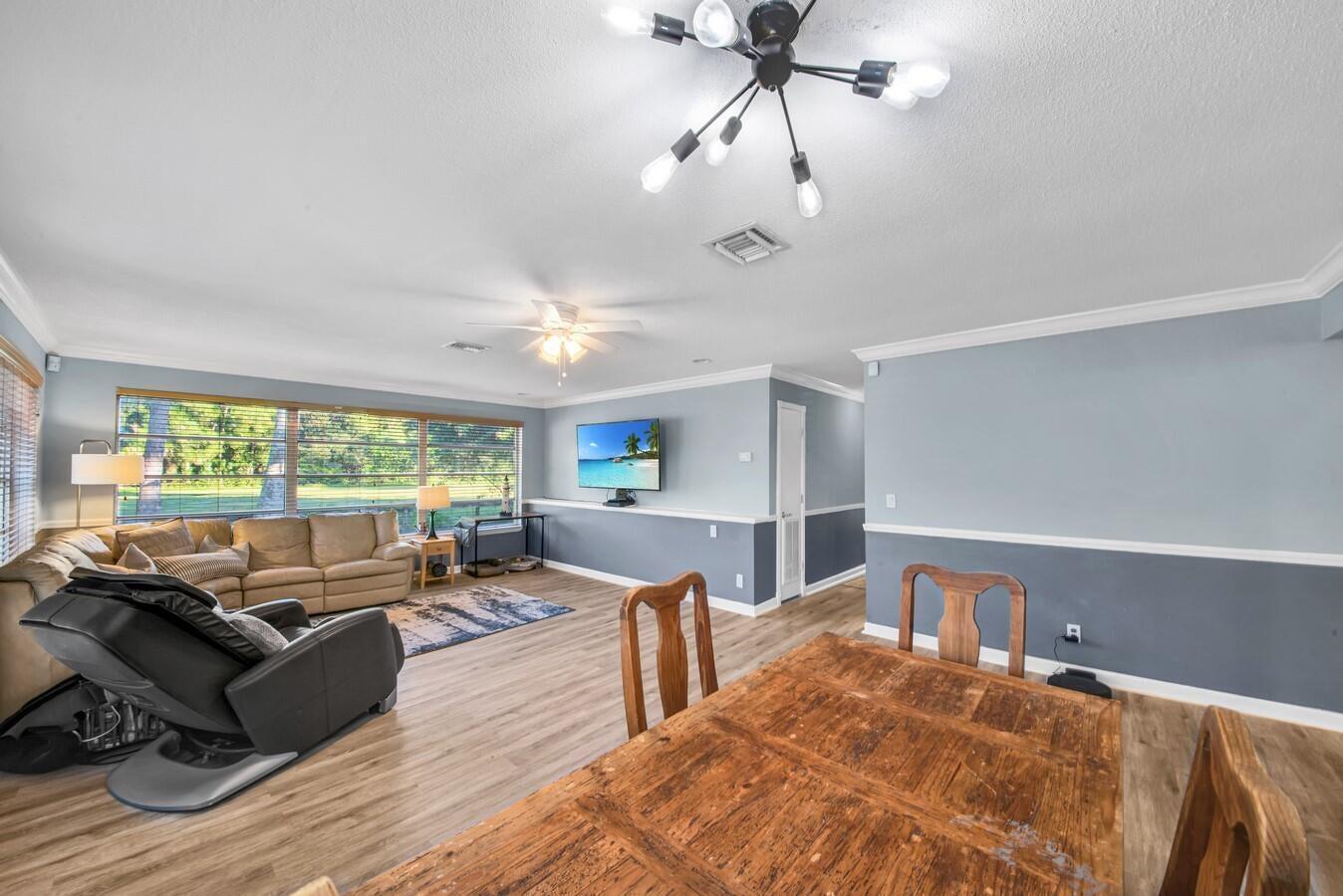 11424 165th Road N