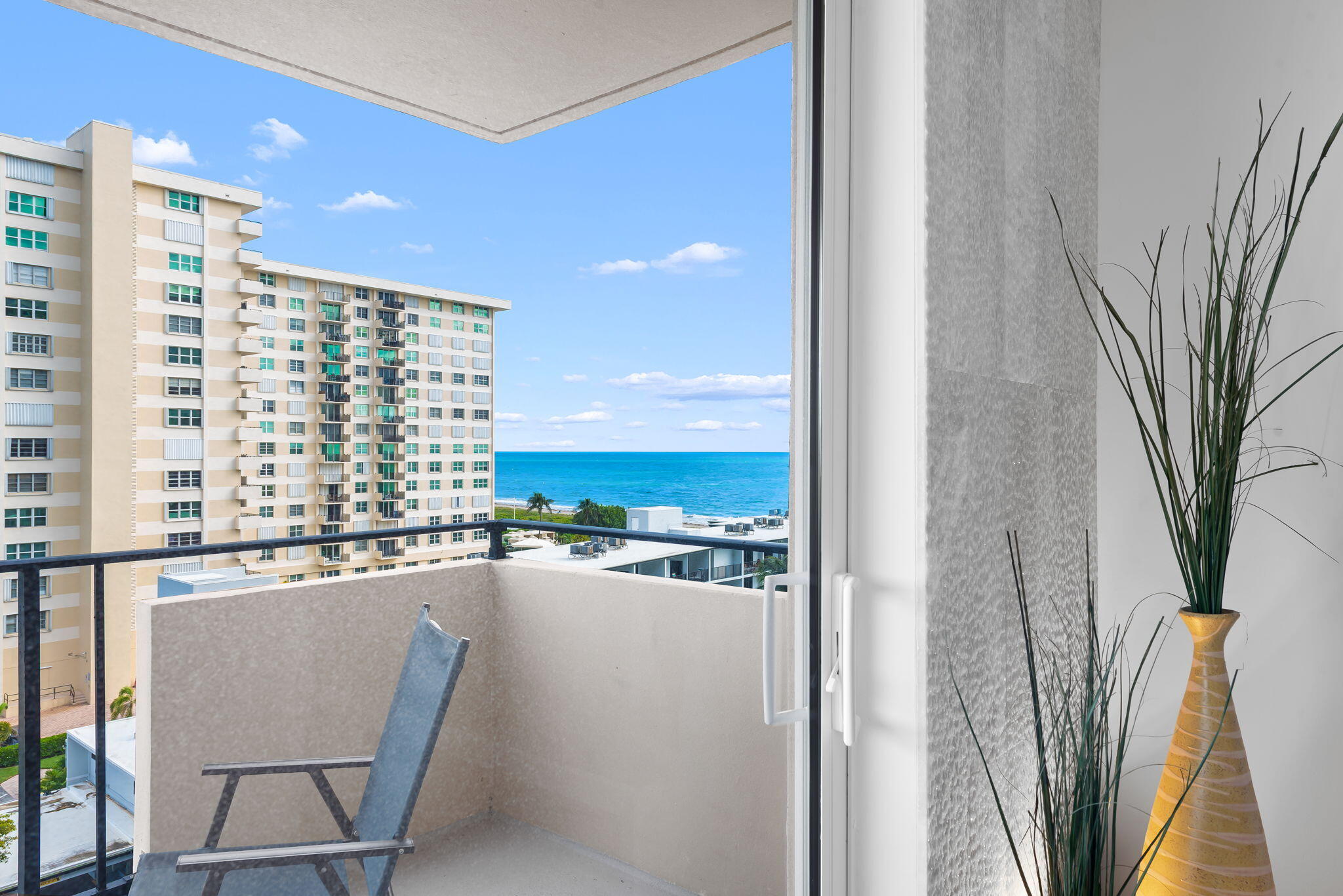 2000 S Ocean Boulevard 7n, Lauderdale-By-The-Sea Unit: 7n