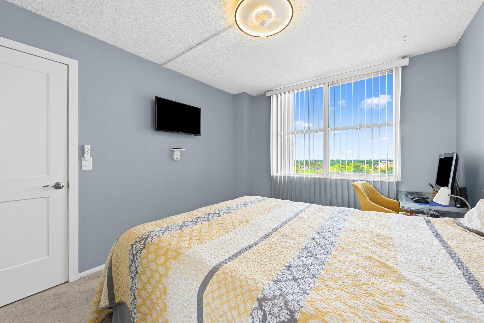 2000 S Ocean Boulevard 7n, Lauderdale-By-The-Sea Unit: 7n