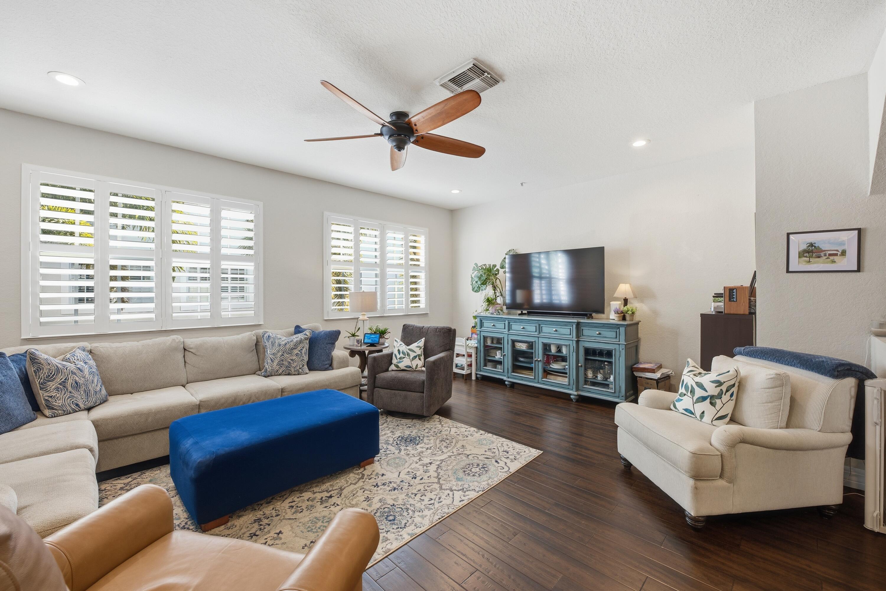 126 Ocean Cay Way 27, Hypoluxo Unit: 27