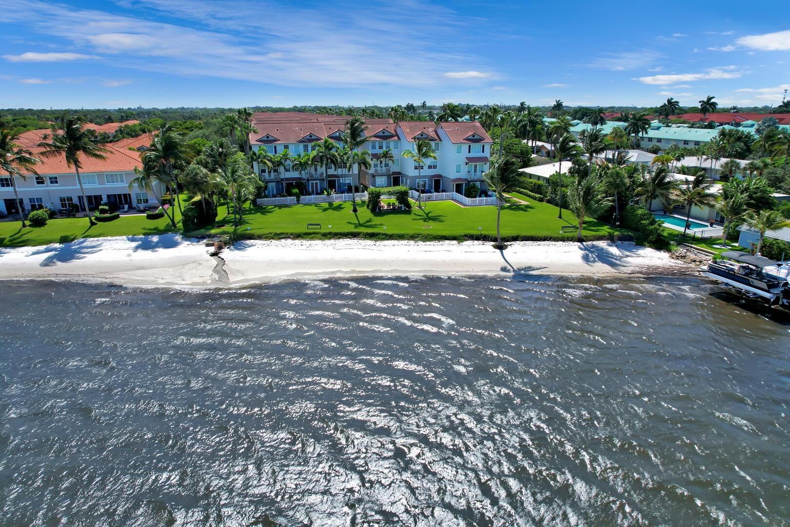 126 Ocean Cay Way 27, Hypoluxo Unit: 27