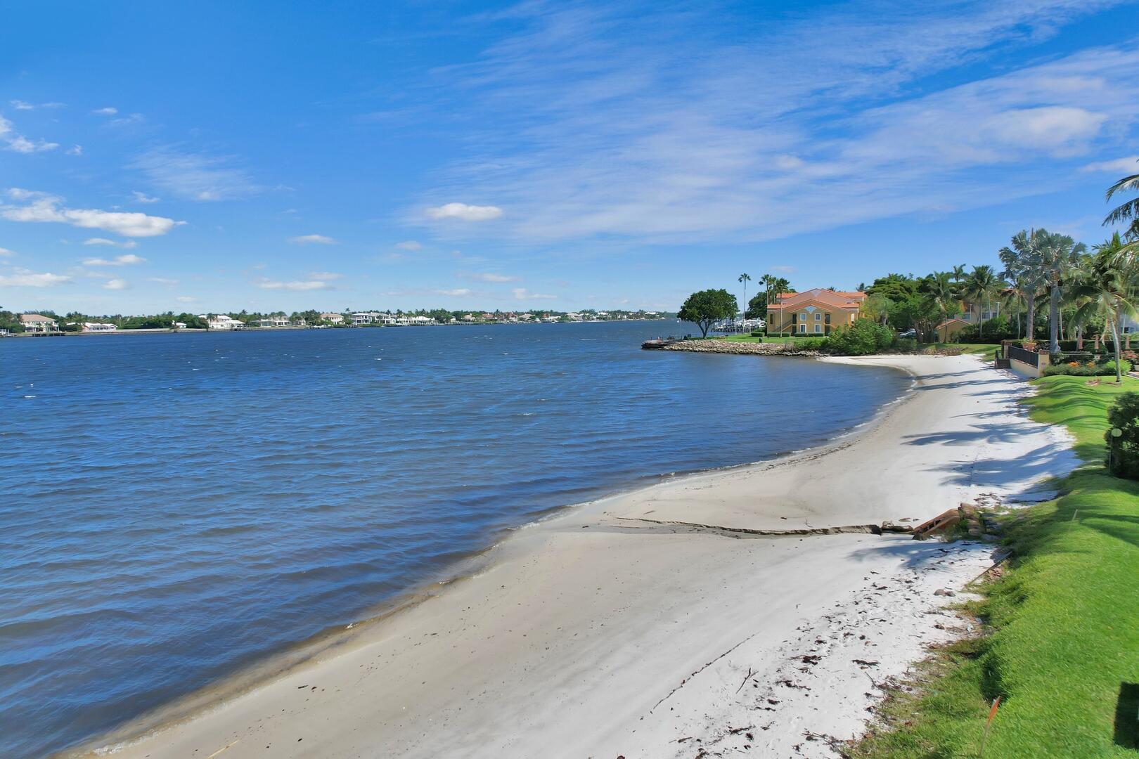 126 Ocean Cay Way 27, Hypoluxo Unit: 27