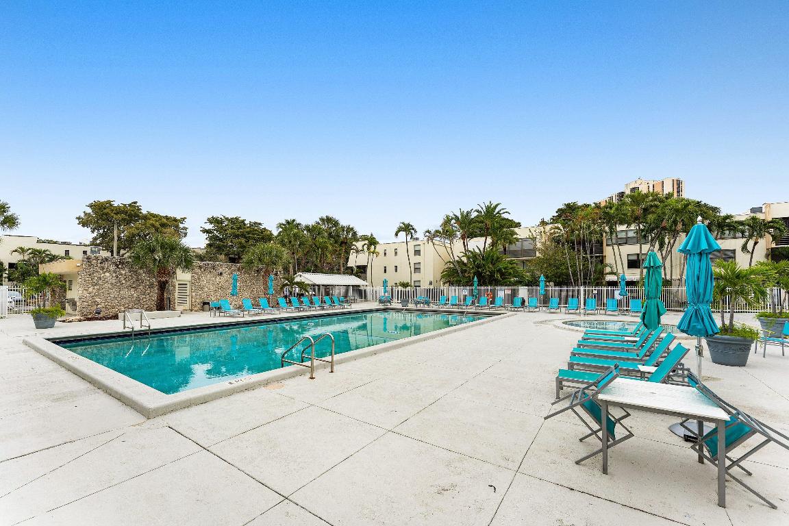 20200 W Country Club Drive Ph-20, Aventura Unit: Ph-20