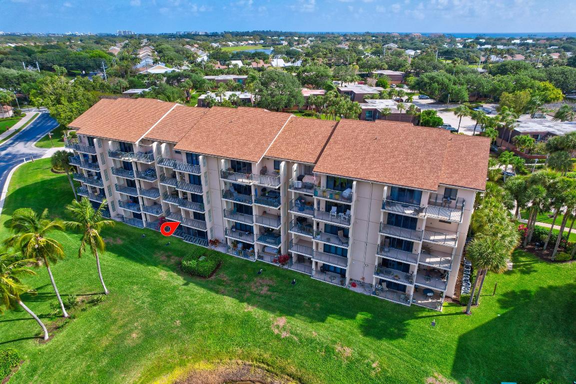 501 Seafarer Circle 204