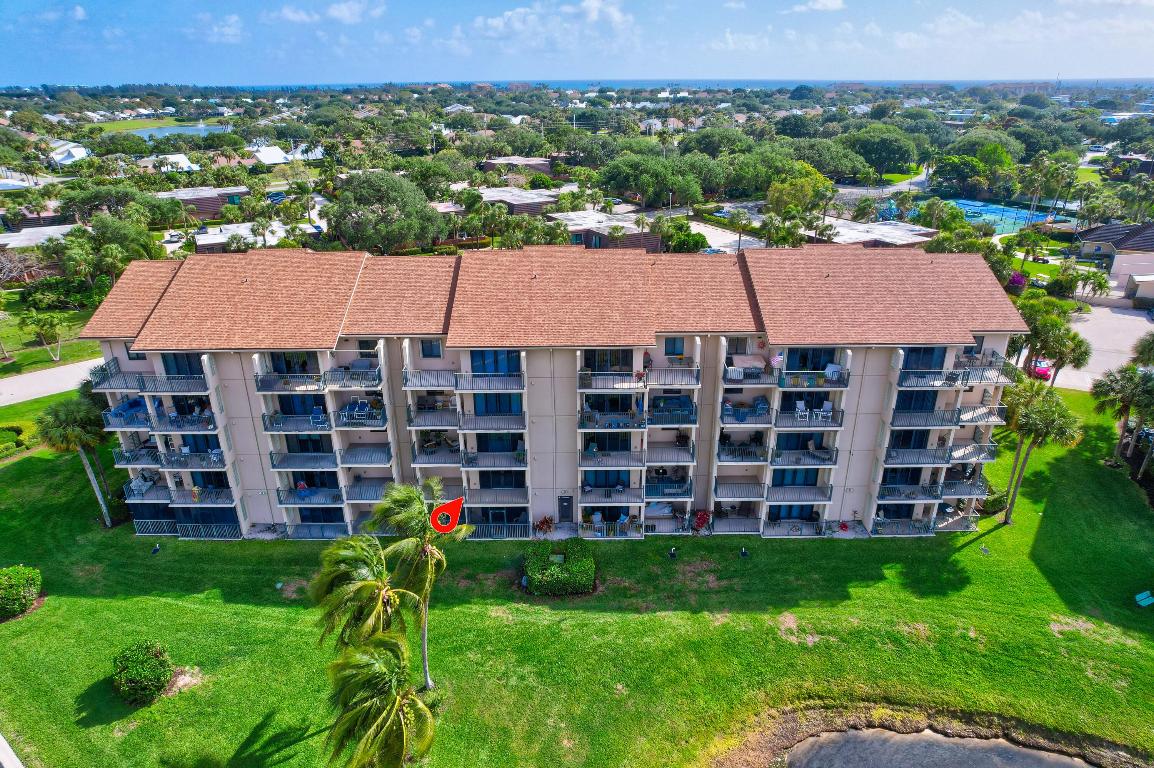 501 Seafarer Circle 204