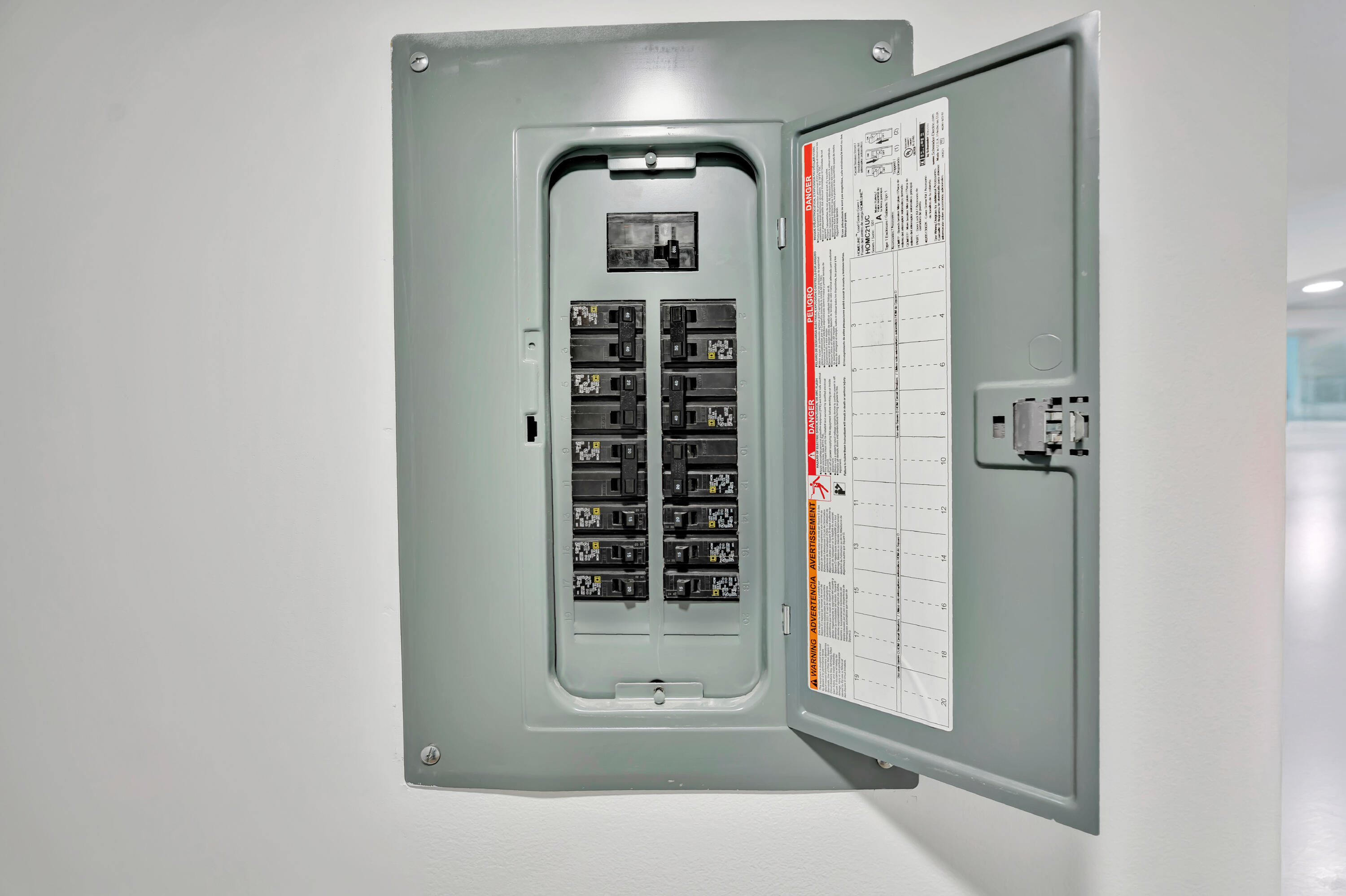 501 Seafarer Circle 204