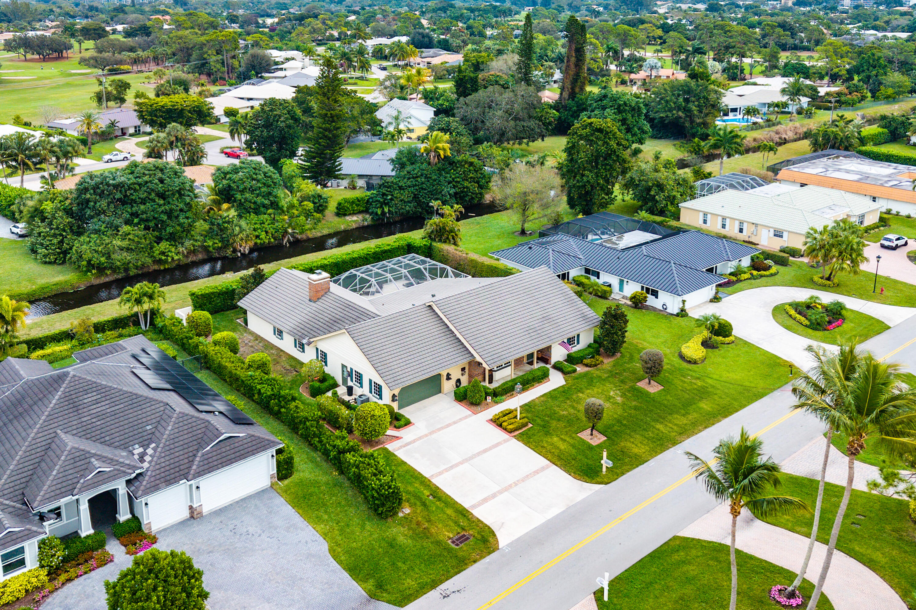 420 Muirfield Drive