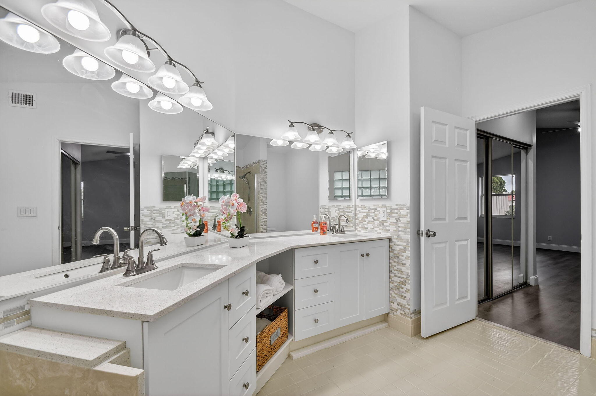 7932 Sailing Shores Terrace