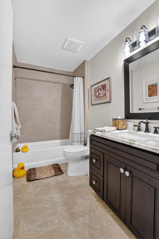 11270 Clover Leaf Circle