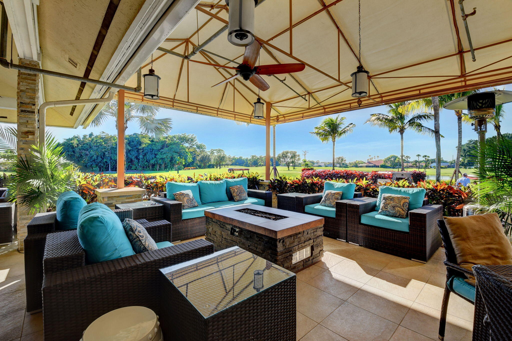 11270 Clover Leaf Circle